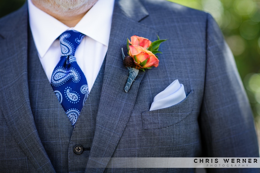 Groom Boutonnieres ideas and examples.