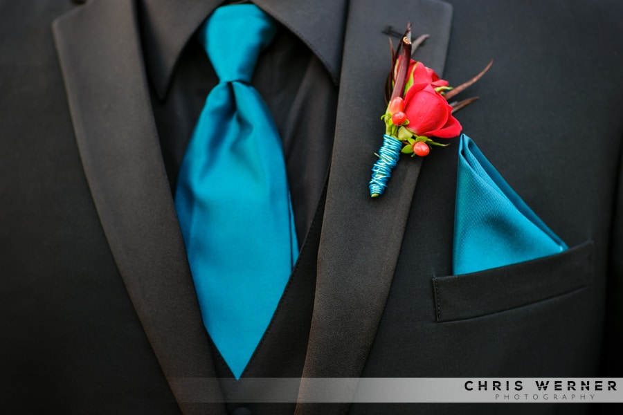 Red rose Groom Boutonnieres
