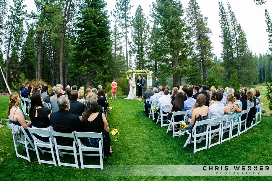 Outdoor wedding venues in Lake Tahoe photo, a Tahoe Donner Lodge wedding.