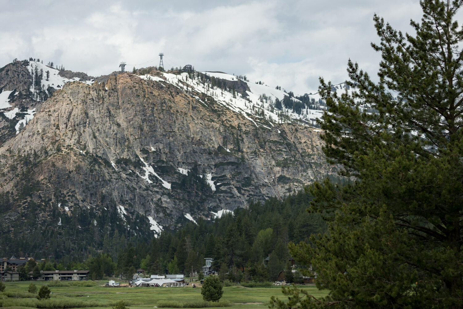 The Olympic Valley Stables is an outdoor wedding venue with views of Palisade Tahoe. 